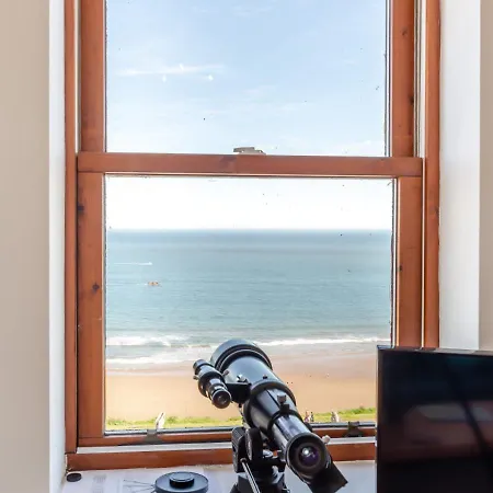 Seaview Heights * Уитби